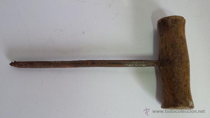 Antig&uuml;edades: ANTIGUA BARRENA DE 16 CM. - - Foto 1