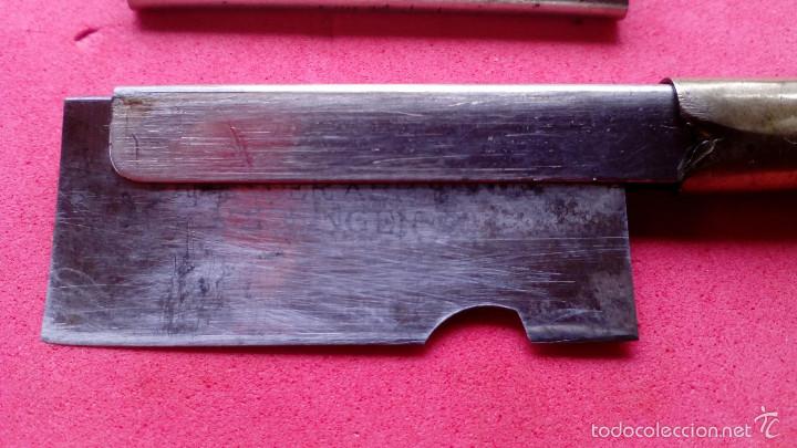Antig&uuml;edades: ANTIGUO UTIL DE BARBERO CON CUCHILLA SOLINGEN - Foto 3