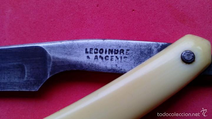 Antig&uuml;edades: NAVAJA DE AFEITAR DE BARBERO - Foto 2