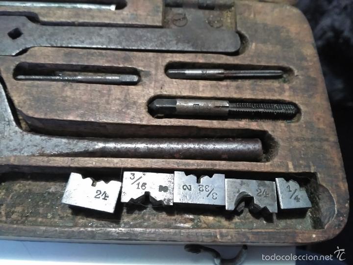 Antig&uuml;edades: JUEGO TERRAJES DERBY  EN CAJA MADERA - Foto 6
