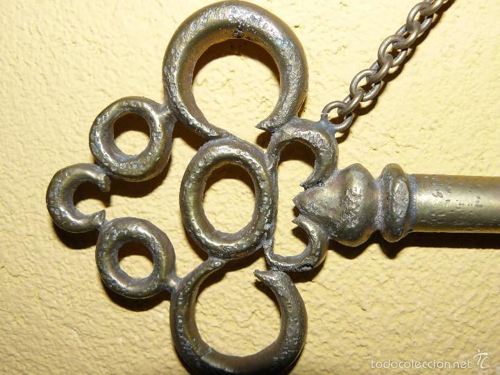Antig&uuml;edades: PERCHA COLGADOR DE LLAVES - Foto 2