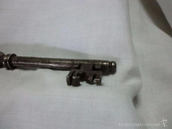 Antig&uuml;edades: ANTIGUA Y RARA LLAVE - Foto 7