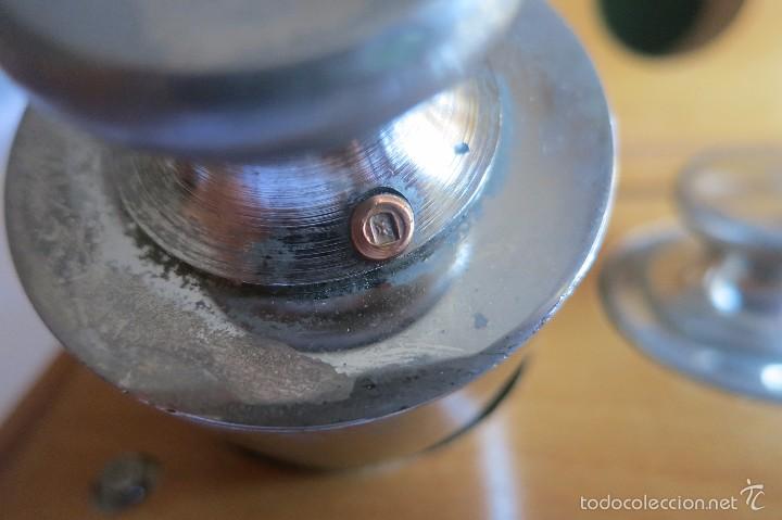 Antig&uuml;edades: caja de pesas calibradas - Foto 3