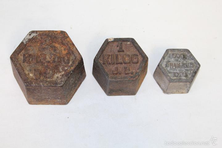 Antig&uuml;edades: 3 pesas exagonales - Foto 2