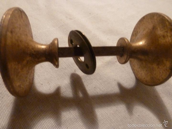 Antig&uuml;edades: MANETA DE BRONCE Y PORCELANA - Foto 7