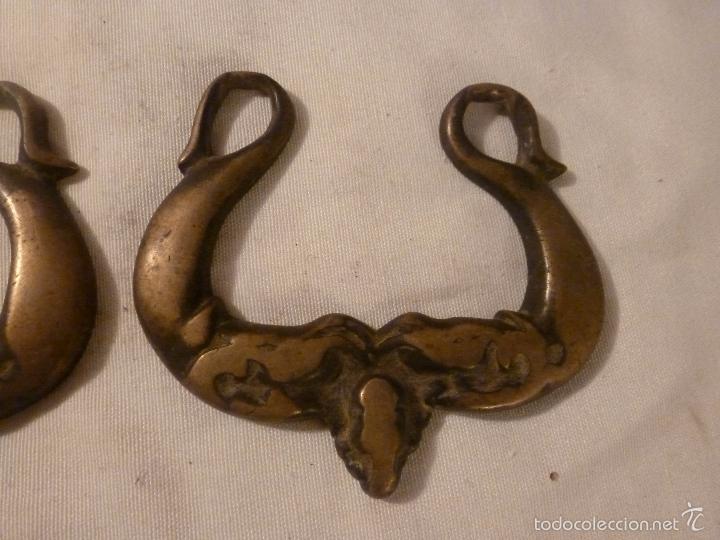 Antig&uuml;edades: pareja asa de brasero de bronce - Foto 3