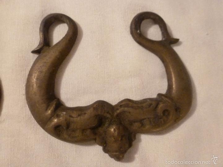 Antig&uuml;edades: pareja asa de brasero de bronce - Foto 3