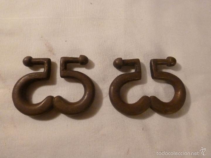 Antig&uuml;edades: pareja asa de brasero de bronce - Foto 1
