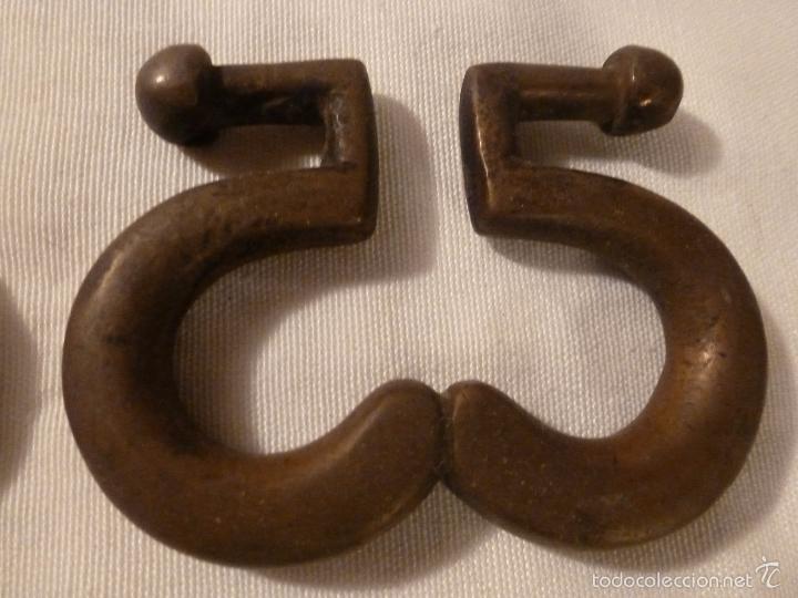 Antig&uuml;edades: pareja asa de brasero de bronce - Foto 3