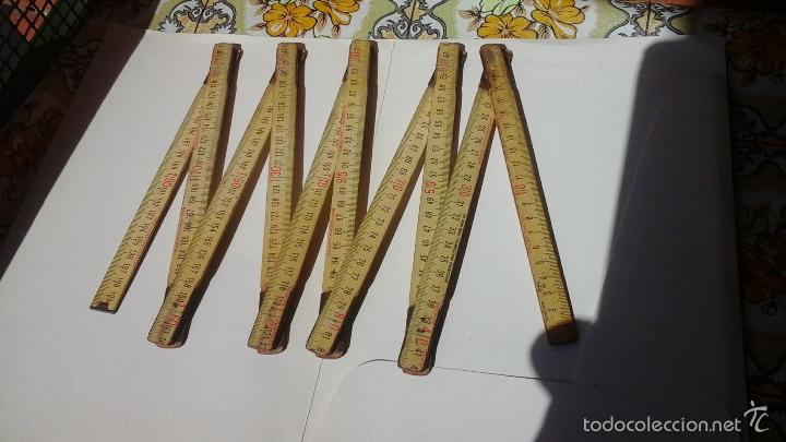 Antig&uuml;edades: ANTIGUO METRO PLEGABLE DE MADERA - Foto 1