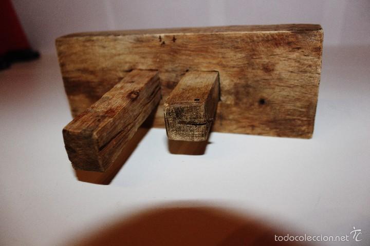 Antig&uuml;edades: Viejo gramil de madera - Foto 3