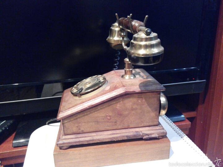 Tel&eacute;fonos: Tel&eacute;fono estilo antiguo - Foto 2