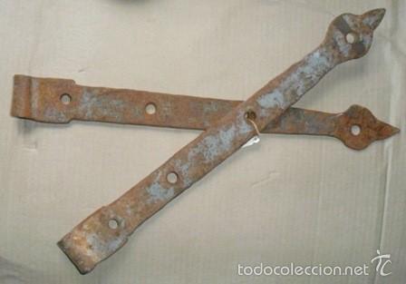 Antig&uuml;edades: Antiguas bisagras de hierro - Foto 1