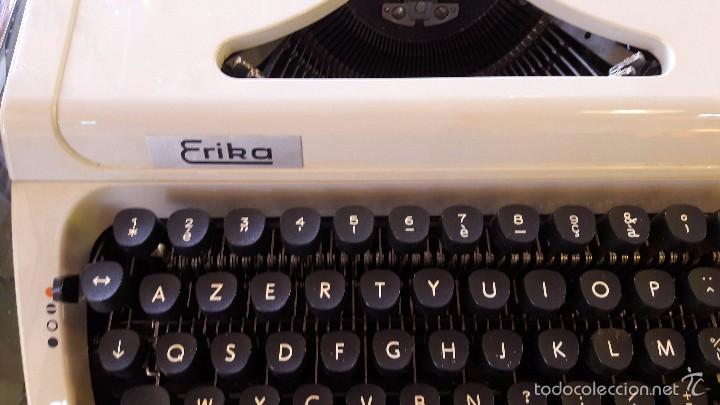 Antig&uuml;edades: maquina de escribir con funda erika - Foto 6