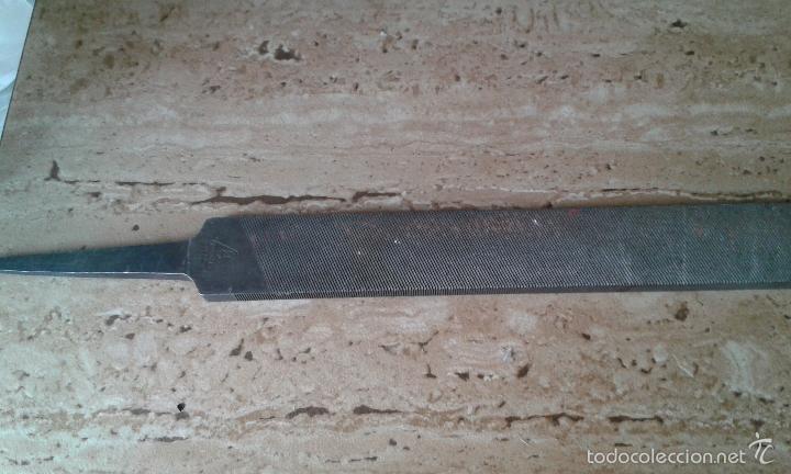 Antig&uuml;edades: LOTE DE TRES ANTIGUAS HERRAMIENTAS - Foto 2