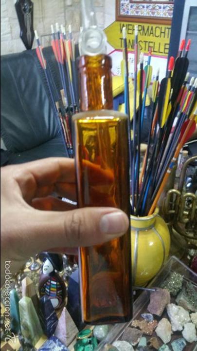 Antig&uuml;edades: ANTIGUA BOTELLA DE LABORATORIO. - Foto 1