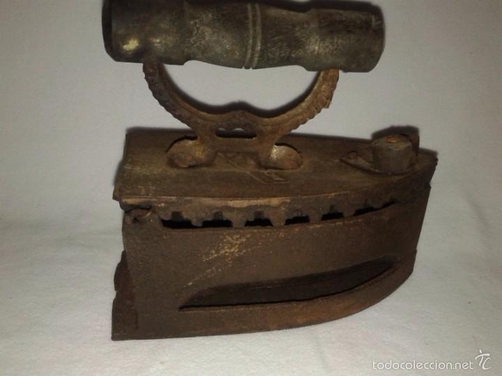 Antig&uuml;edades: PLANCHA DE CARB&Oacute;N. ANTIGUA - Foto 1