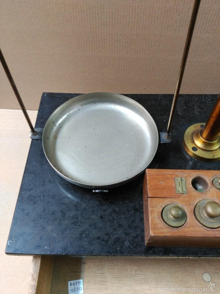 Antig&uuml;edades: Balanza de precision de madera - Foto 10