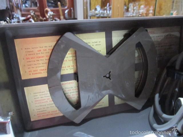 Antig&uuml;edades: Proyector Ricoh Auto 8P de Luxe. - Foto 3