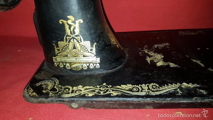 Antig&uuml;edades: G Cabeza de m&aacute;quina de coser Singer. - Foto 4