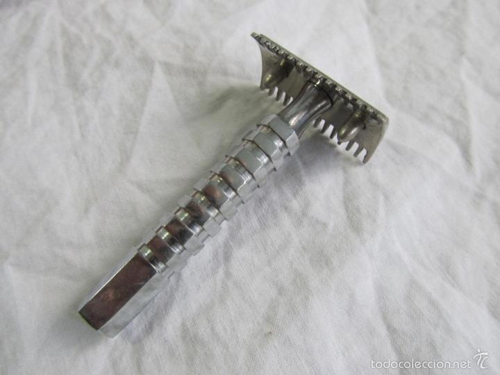 Antig&uuml;edades: Estuche de afeitado con maquinilla Gibert - Foto 7