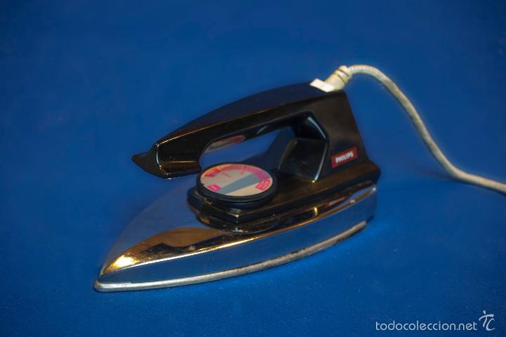Antig&uuml;edades: Plancha el&eacute;ctrica Philips HD 1121 BT - Foto 2