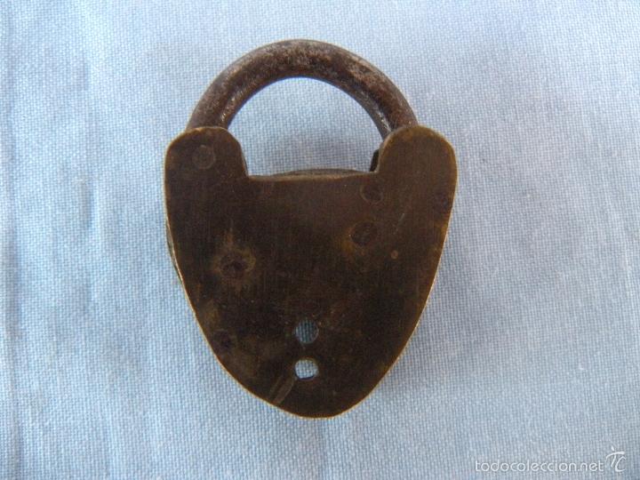 Antig&uuml;edades: PEQUE&Ntilde;O CANDADO DE BRONCE - Foto 3