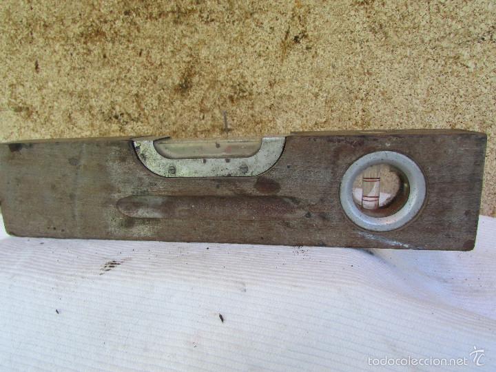 Antig&uuml;edades: NIVEL antiguo de BURBUJAS en MADERA - Foto 1