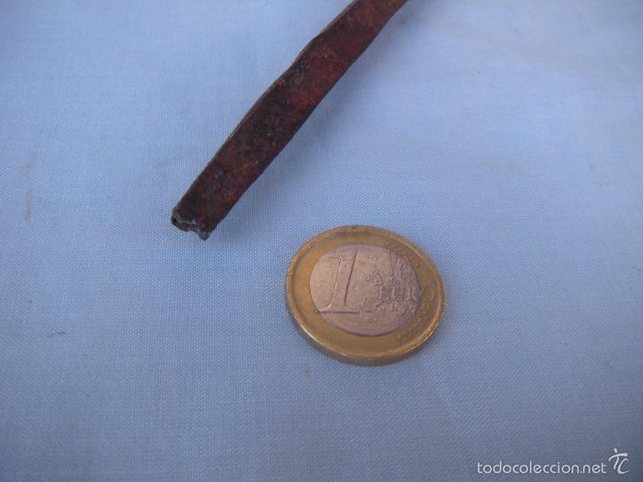 Antig&uuml;edades: ANTIGUO CLAVO DE FORJA - Foto 2