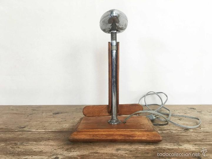 Antig&uuml;edades: Plancha para mangas y hombros. - Foto 2