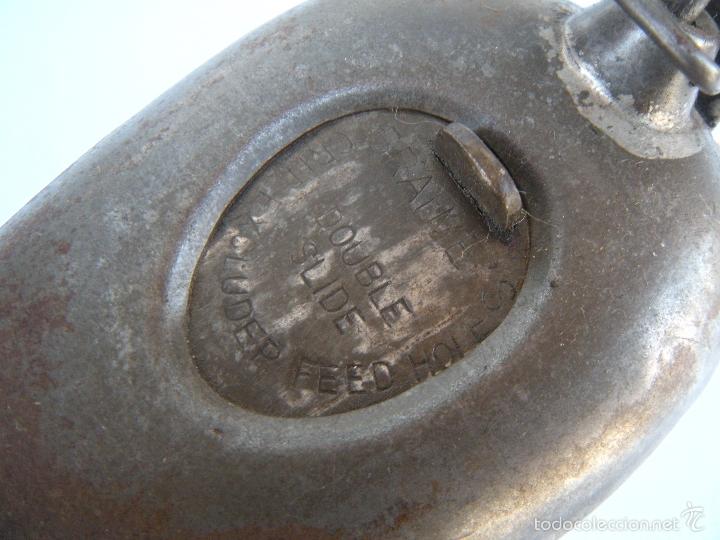 Antig&uuml;edades: ANTIGUA ALCUZA DE ENGRASE - Foto 3