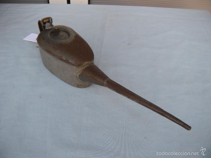 Antig&uuml;edades: ANTIGUA ALCUZA DE ENGRASE - Foto 6