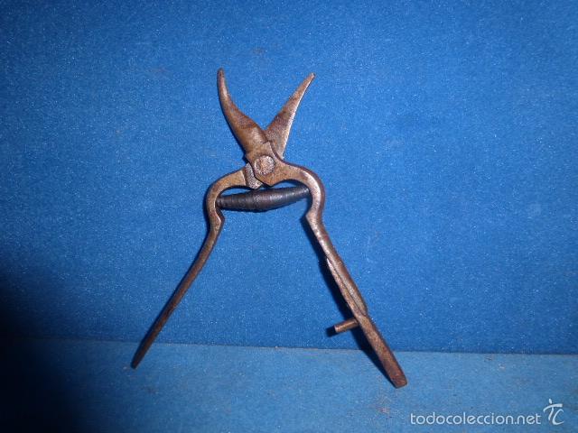 Antig&uuml;edades: ANTIGUAS TIJERAS DE PODAR - Foto 3