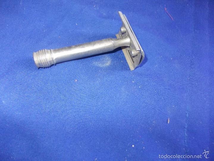 Antig&uuml;edades: maquinilla de afeitar con cuchilla - Foto 1