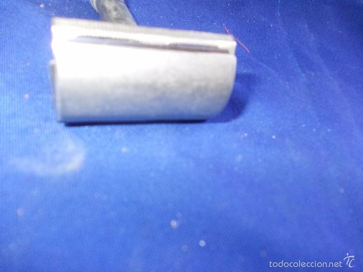 Antig&uuml;edades: maquinilla de afeitar con cuchilla - Foto 2