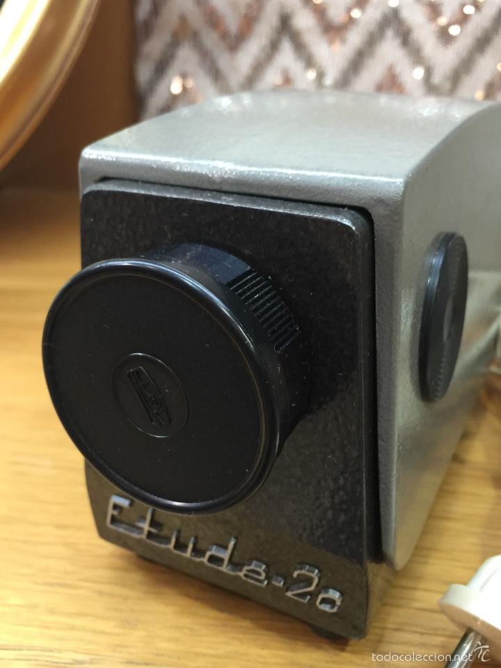 Antig&uuml;edades: Proyector de diapositivas sovietico ETUDE - 2C (35mm.) - Foto 5