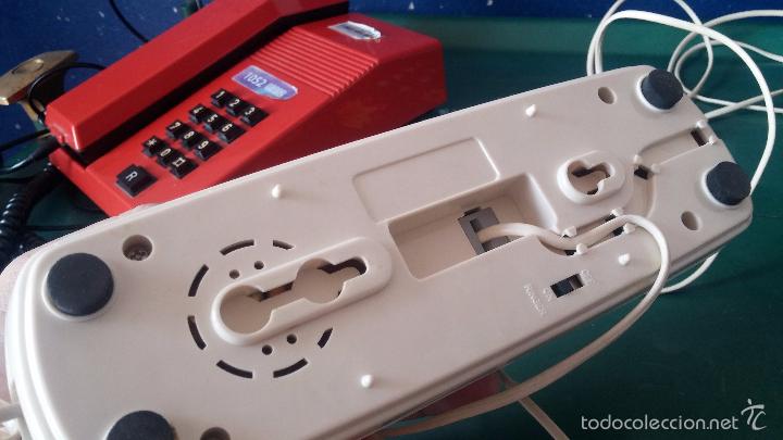 Tel&eacute;fonos: Dos tel&eacute;fonos antiguos vintage - Foto 10