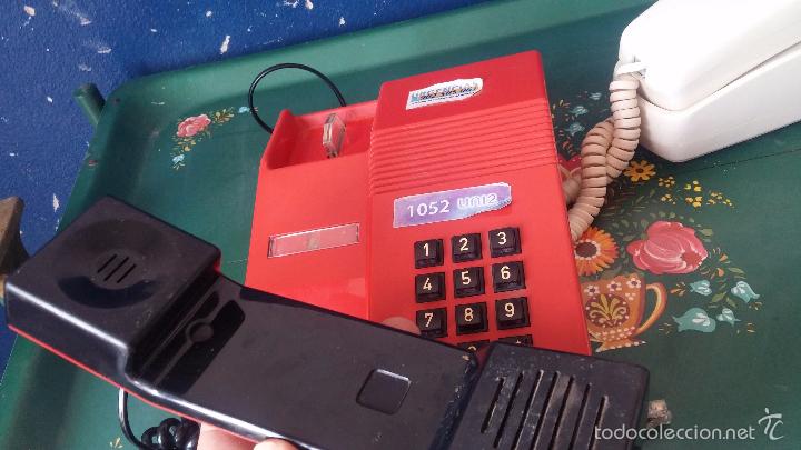 Tel&eacute;fonos: Dos tel&eacute;fonos antiguos vintage - Foto 15