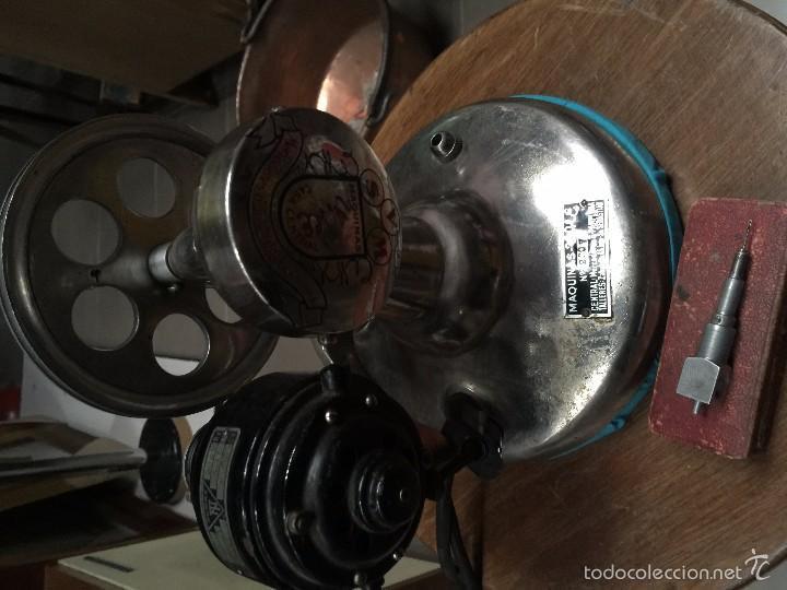 Antig&uuml;edades: MAQUINA REPARAR MEDIAS - Foto 5
