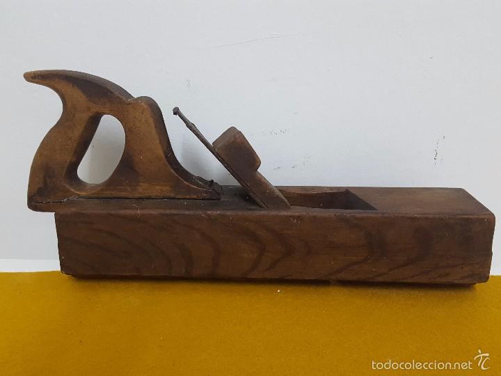 Antig&uuml;edades: Antiguo cepillo de carpinter&iacute;a. - Foto 4