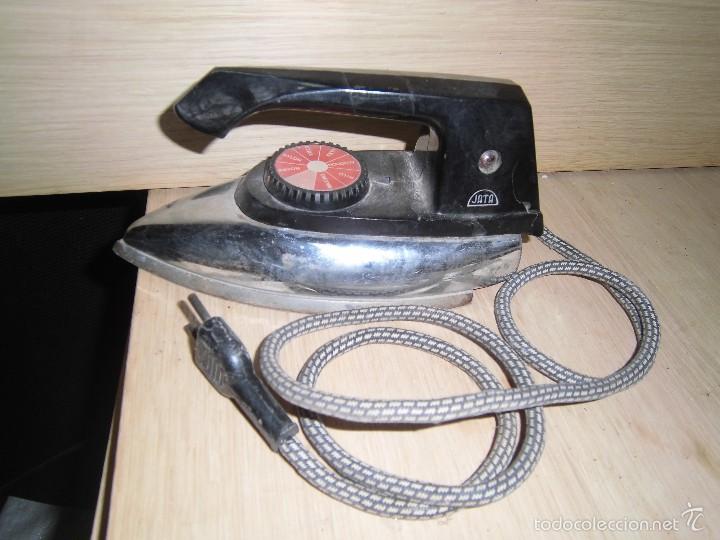 Antig&uuml;edades: plancha electrica jata - Foto 1