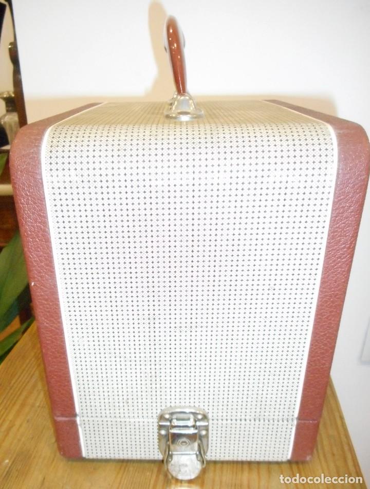 Antig&uuml;edades: Proyector Eumig Wien P8 Imperial - Foto 13