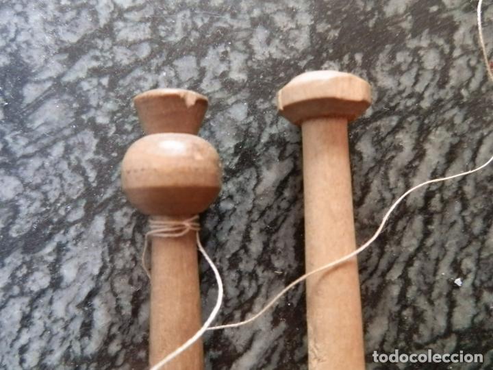 Antig&uuml;edades: 53 ANTIGUOS BOLILLOS DE 14 CMS. APROX. - Foto 2