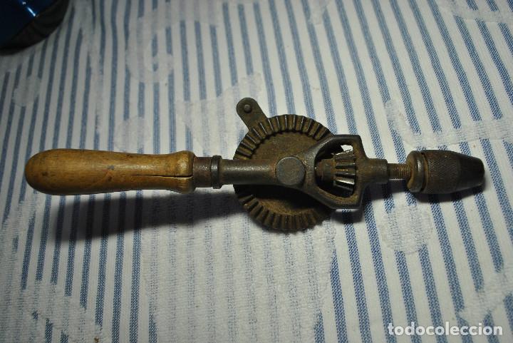 Antig&uuml;edades: Antiguo taladro de mano - Foto 10