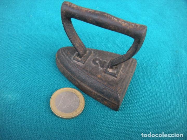 Antig&uuml;edades: ANTIGUA PLANCHA MINIATURA N&ordm; 2 - Foto 3