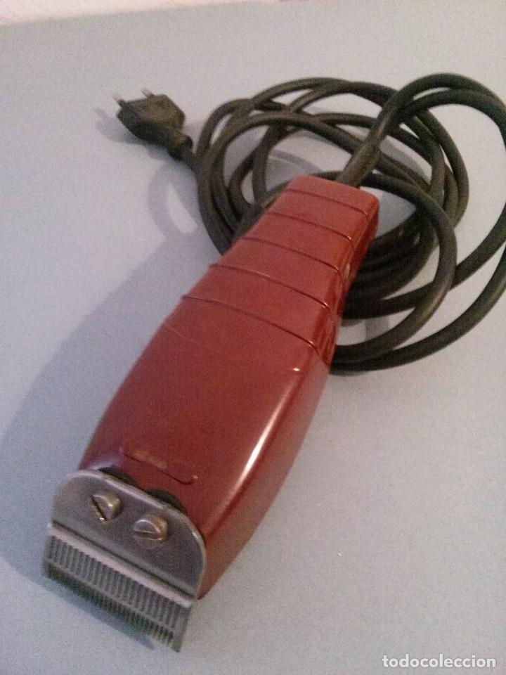 Antig&uuml;edades: antigua maquina cortapelo Oster modelo - Foto 2