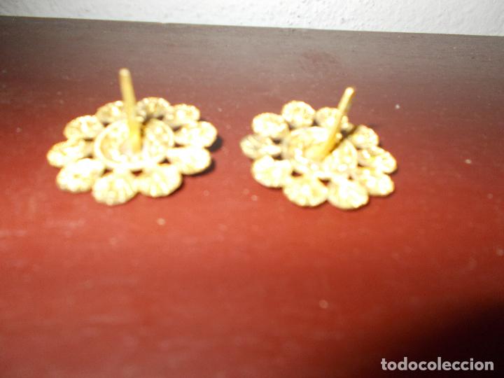 Antig&uuml;edades: 2 antiguos embellecedores - Foto 2