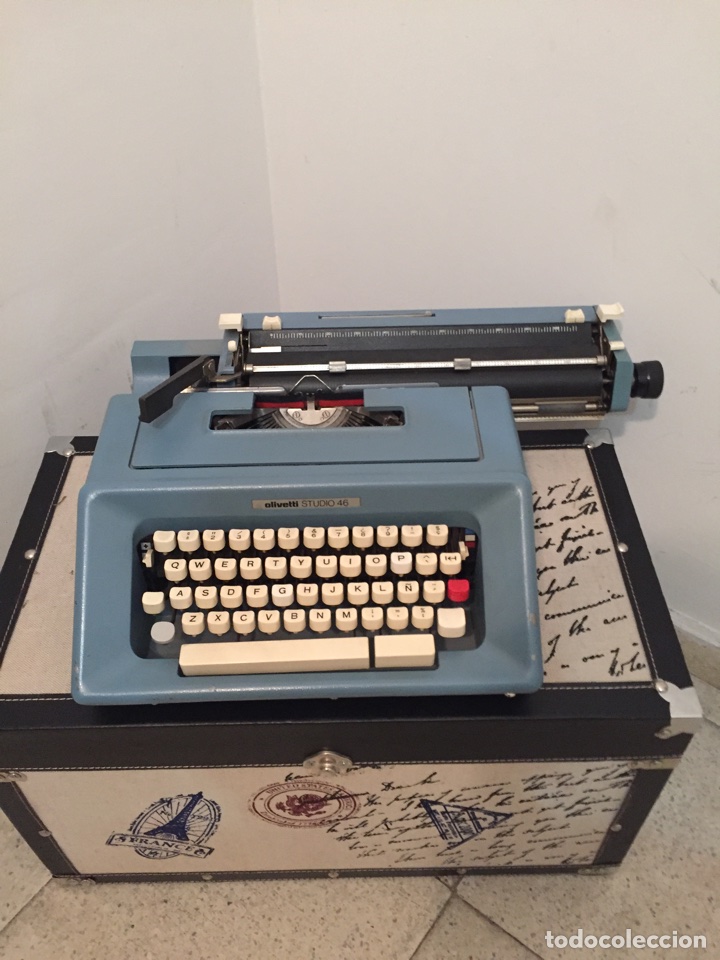 Antig&uuml;edades: M&aacute;quina de escribir Olivetti - Foto 3