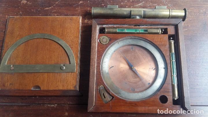 Antig&uuml;edades: BRUJULA NIVEL, INSTRUMENTO TOPOGRAFICO. - Foto 1
