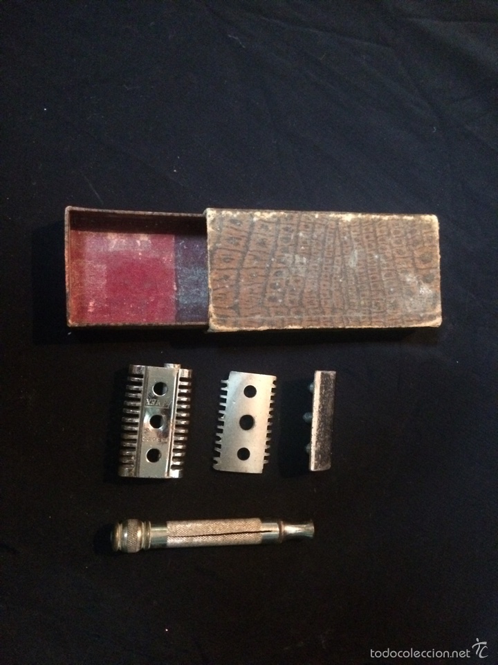 Antig&uuml;edades: Caja m&aacute;quina afeitar antigua - Foto 3